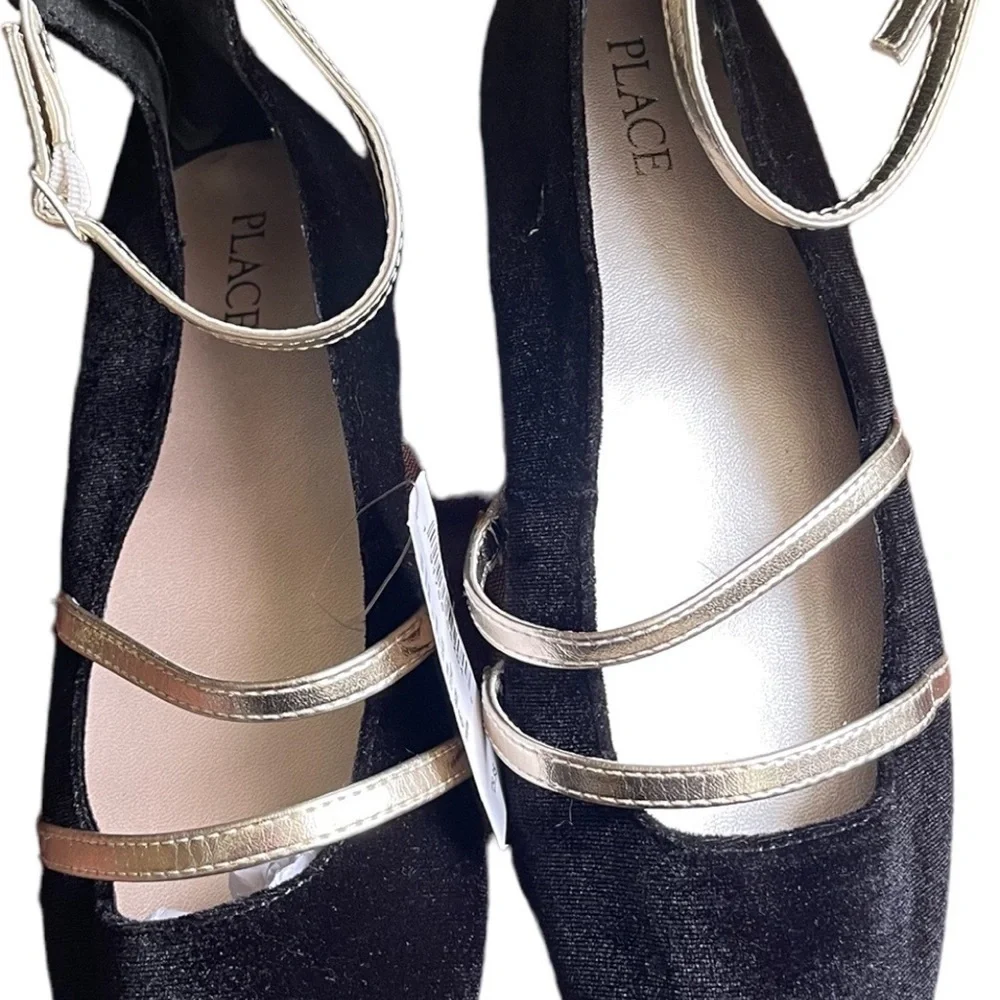 Children’s place girls black flats shoes